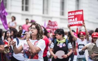 Anaterra Viana: Mulheres do PT-PR participaram do 8 de março por Lula Livre